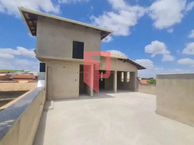 Casa 4 quartos e 3 banheiros, à venda, no bairro Xangri-Lá em Contagem