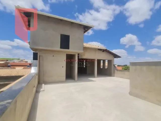 Casa 4 quartos e 3 banheiros, à venda, no bairro Xangri-Lá em Contagem
