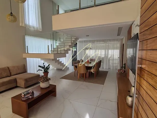 Casa 3 quartos e 5 banheiros, para alugar, no bairro Nossa Senhora da Vitória em Ilhéus