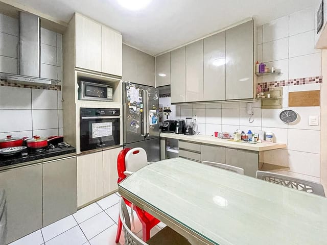 Casa com 135m² 4 quartos e 3 banheiros, para alugar, no bairro Jardim Cearense em Fortaleza