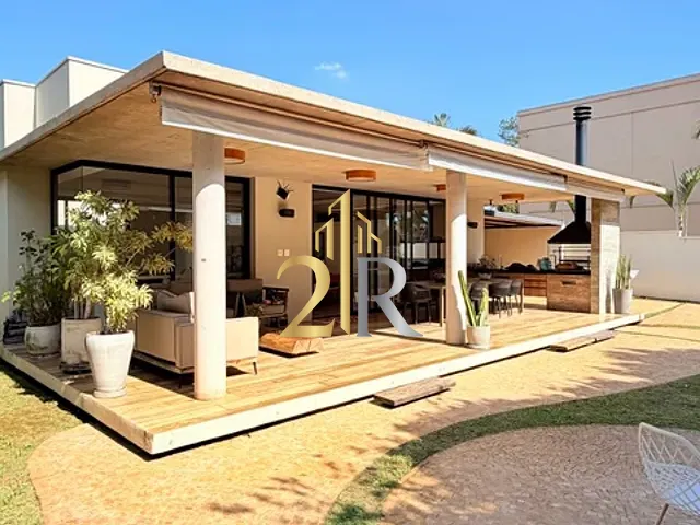 Casa com 798m² 3 quartos e 4 banheiros, à venda, no bairro Interlagos em São Paulo