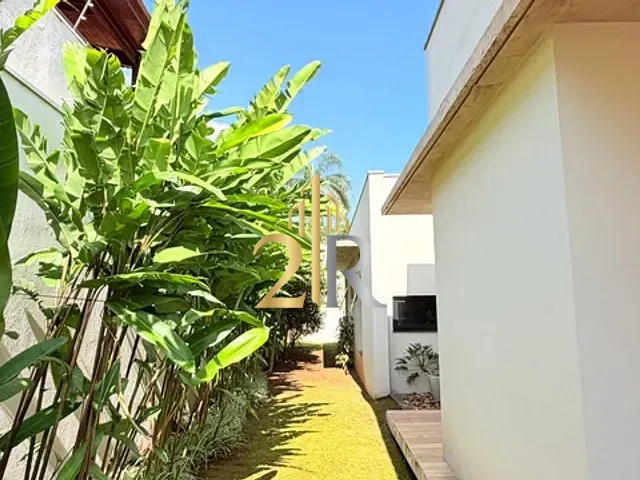 Casa com 798m² 3 quartos e 4 banheiros, à venda, no bairro Interlagos em São Paulo