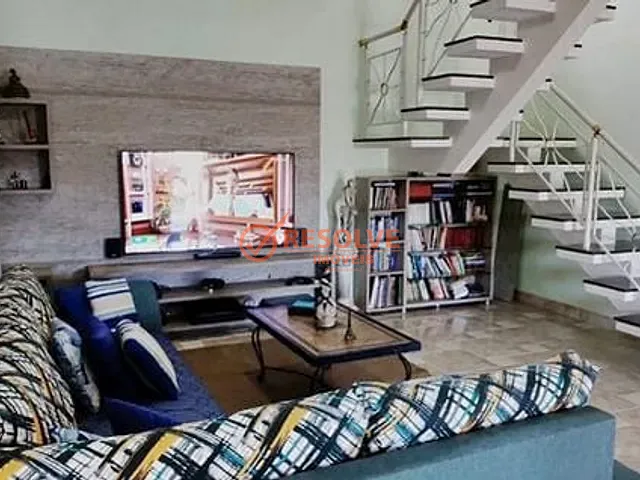 Casa com 588m² 5 quartos e 6 banheiros, à venda, no bairro Centro em Bertioga