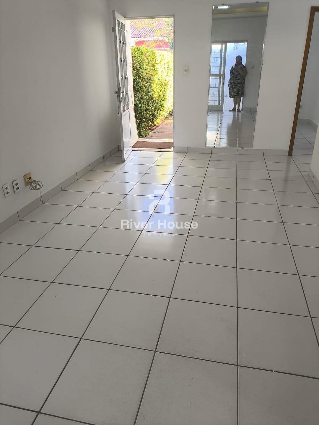 Casa para alugar com 3 quartos, 80m² - Foto 4