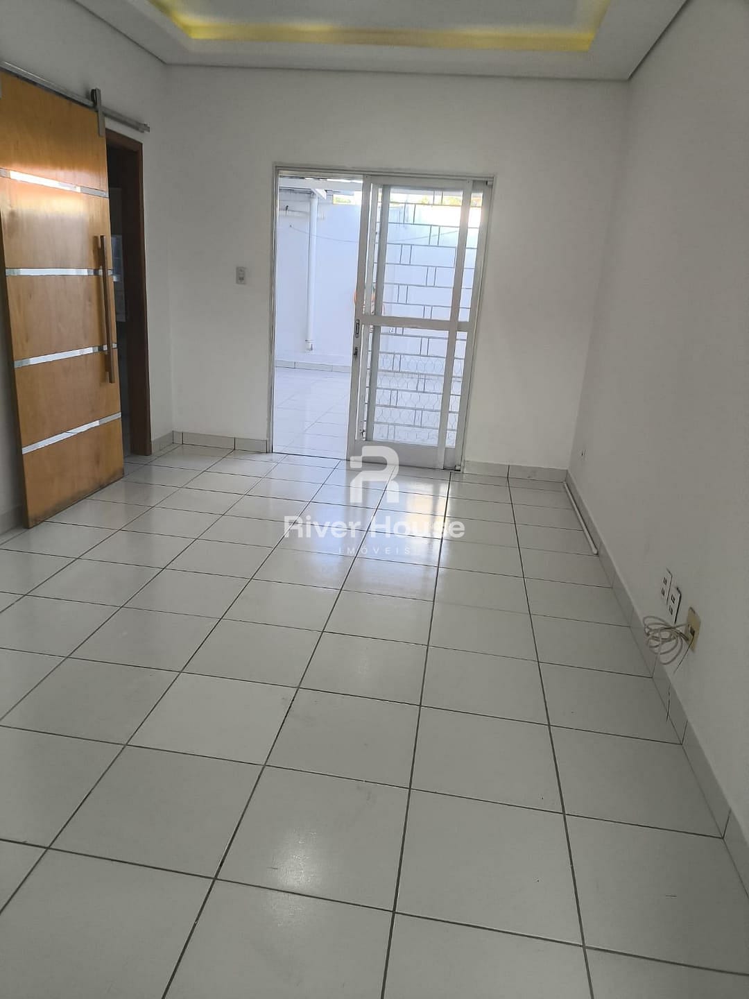 Casa para alugar com 3 quartos, 80m² - Foto 3