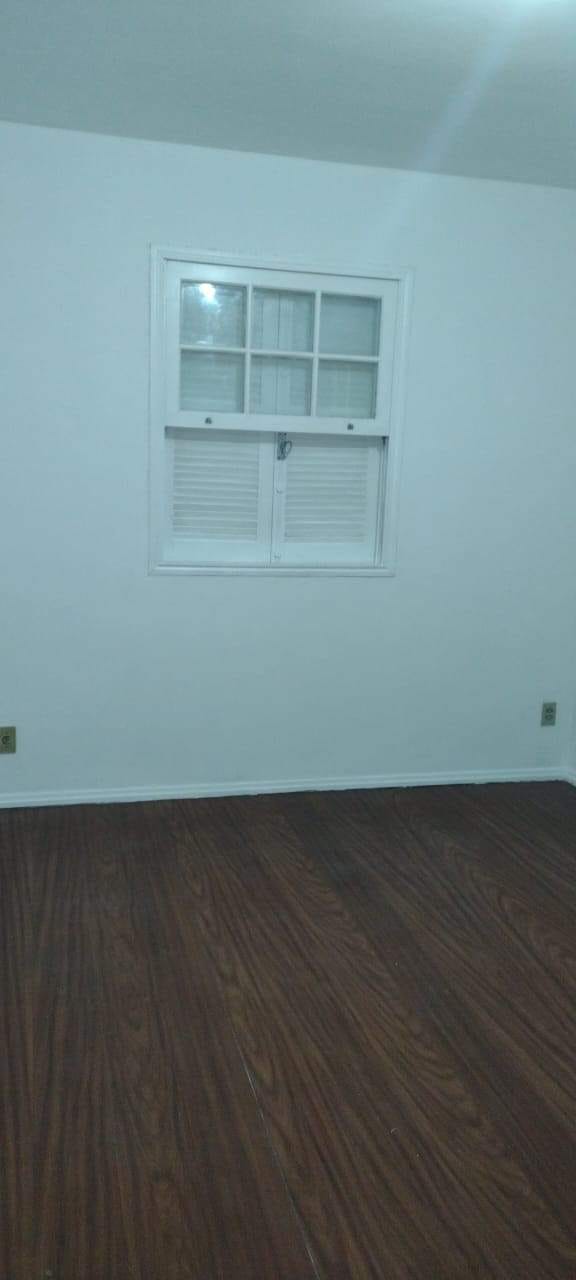 Casa à venda com 2 quartos, 10m² - Foto 6