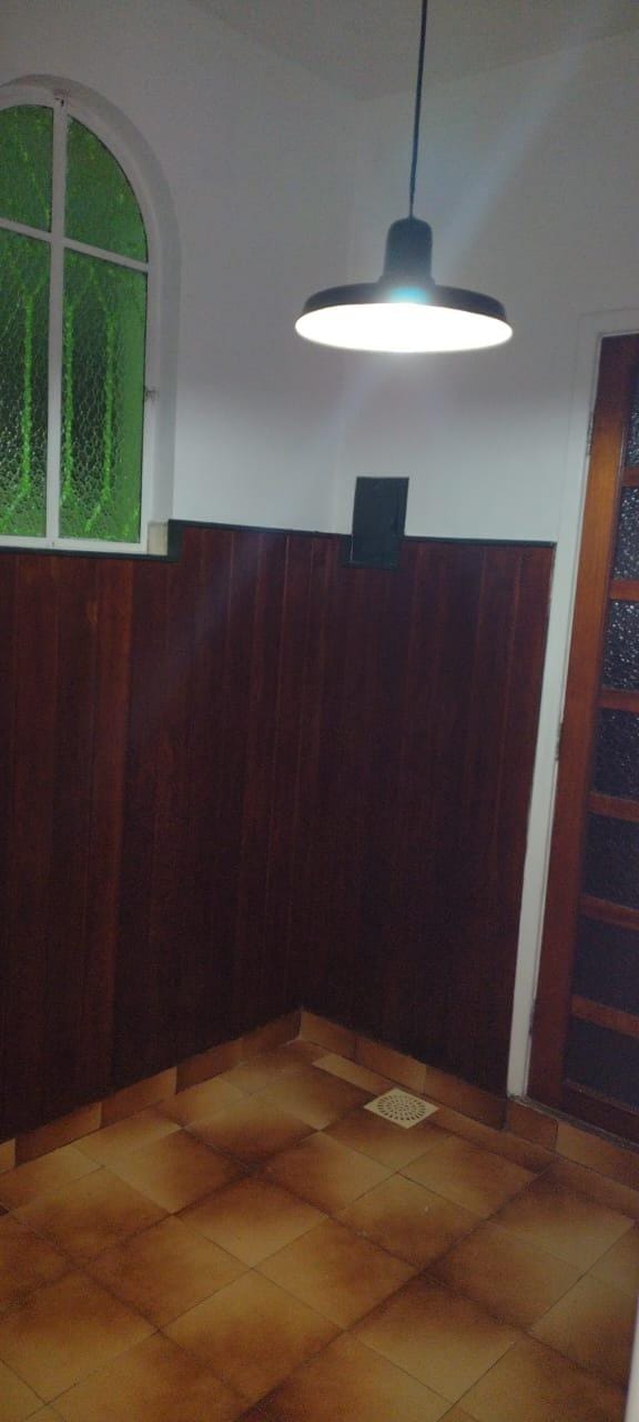 Casa à venda com 2 quartos, 10m² - Foto 11