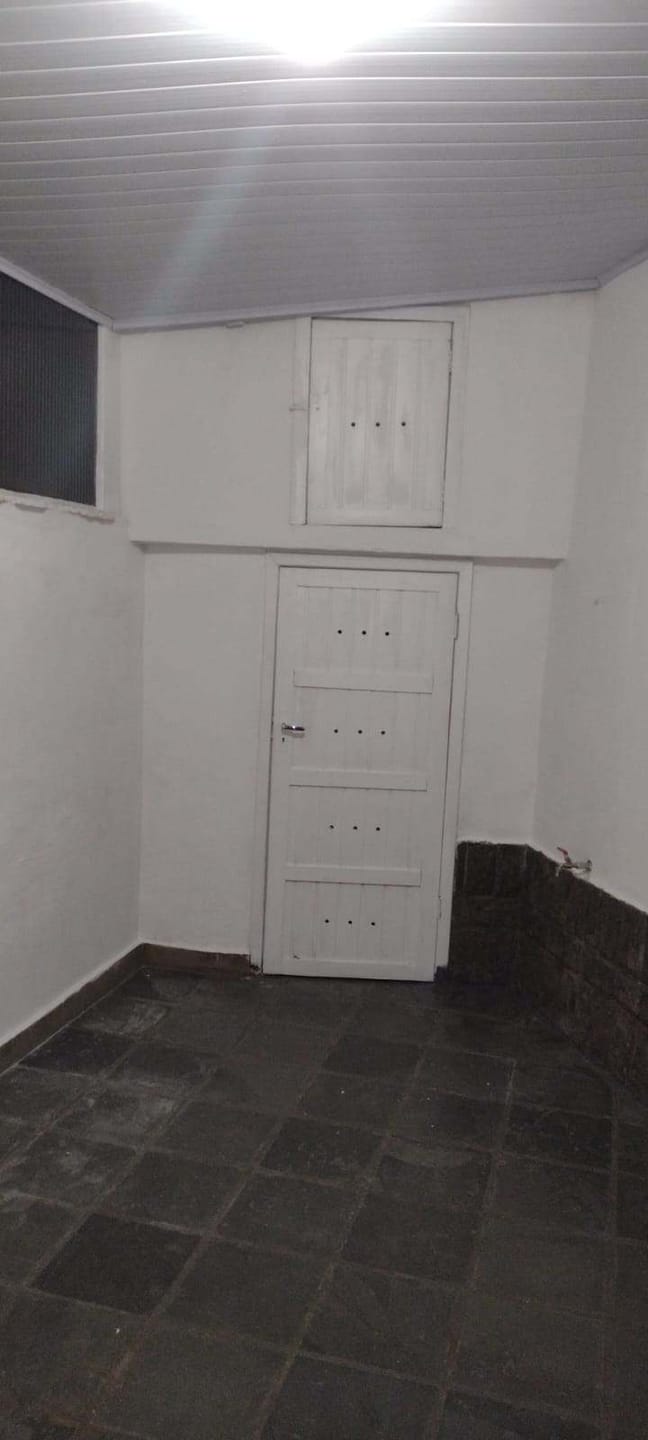 Casa à venda com 2 quartos, 10m² - Foto 15