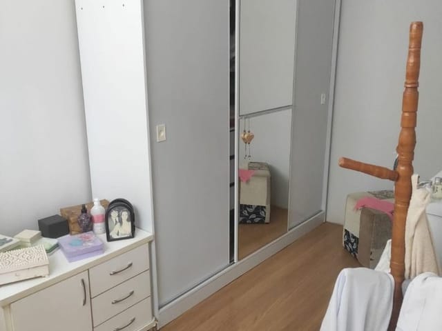 Casa com 600m² 3 quartos e 4 banheiros, à venda, no bairro Novo Horizonte em Juiz de Fora