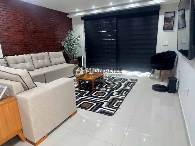 Casa 5 quartos e 2 banheiros, à venda, no bairro Caravelas em Armação dos Búzios