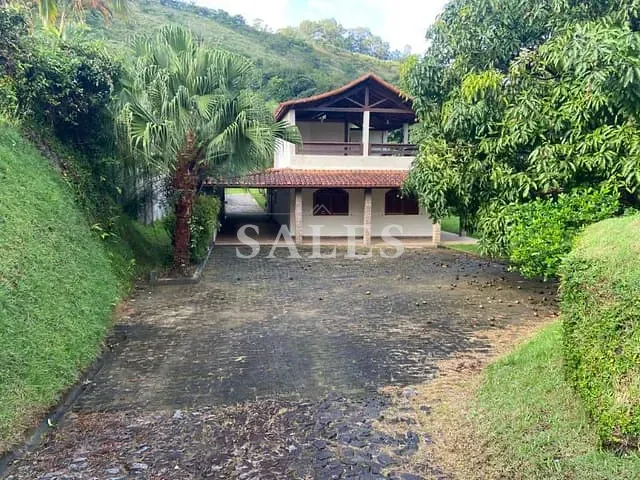 Casa com 176m² 3 quartos e 3 banheiros, para alugar, no bairro Villela Vilage em Juiz de Fora