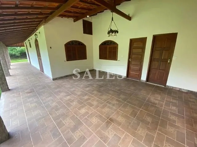 Casa com 176m² 3 quartos e 3 banheiros, para alugar, no bairro Villela Vilage em Juiz de Fora