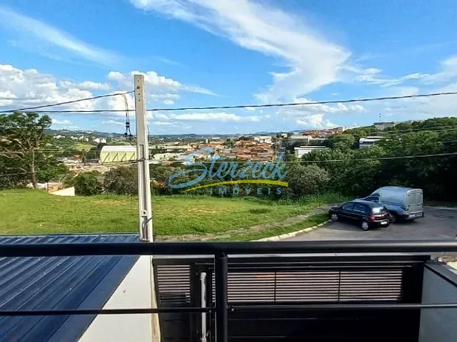 Casa com 125m² 3 quartos e 3 banheiros, à venda, no bairro Santa Cândida em Vinhedo
