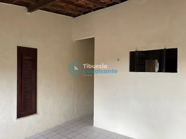 Apartamento 2 quartos e 1 banheiro, à venda, no bairro Parque Santa Fé em Maranguape