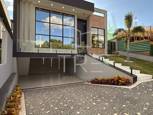 Casa com 421m² 3 quartos e 5 banheiros, à venda, no bairro Swiss Park em Campinas