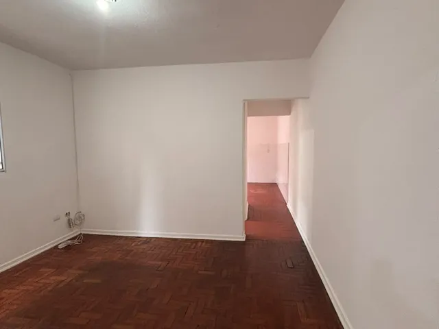 Casa com 165m² 1 quarto e 1 banheiro, para alugar, no bairro Alvinópolis em Atibaia