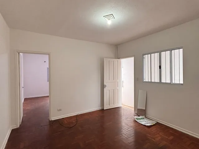 Casa com 165m² 1 quarto e 1 banheiro, para alugar, no bairro Alvinópolis em Atibaia