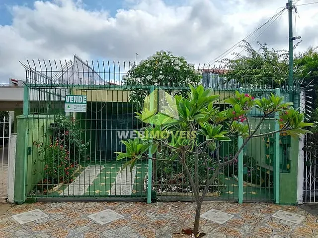Casa com 200m² 7 quartos e 5 banheiros, à venda, no bairro Vila Mogilar em Mogi das Cruzes