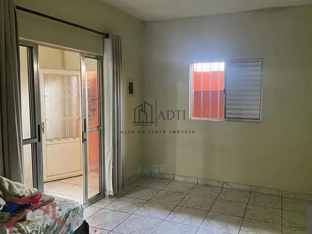 Casa com 125m² 1 quarto e 2 banheiros, à venda, no bairro Parque Santana em Mogi das Cruzes