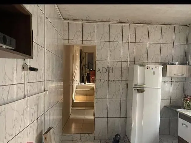 Casa com 125m² 1 quarto e 2 banheiros, à venda, no bairro Parque Santana em Mogi das Cruzes