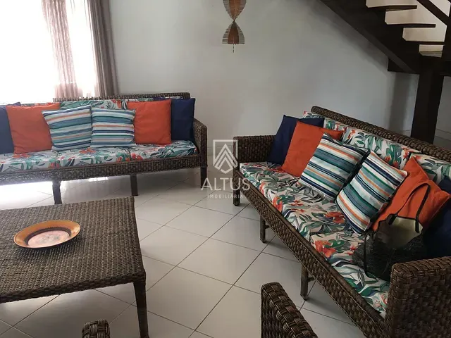 Casa 5 quartos e 6 banheiros, à venda, no bairro Guarajuba em Camaçari