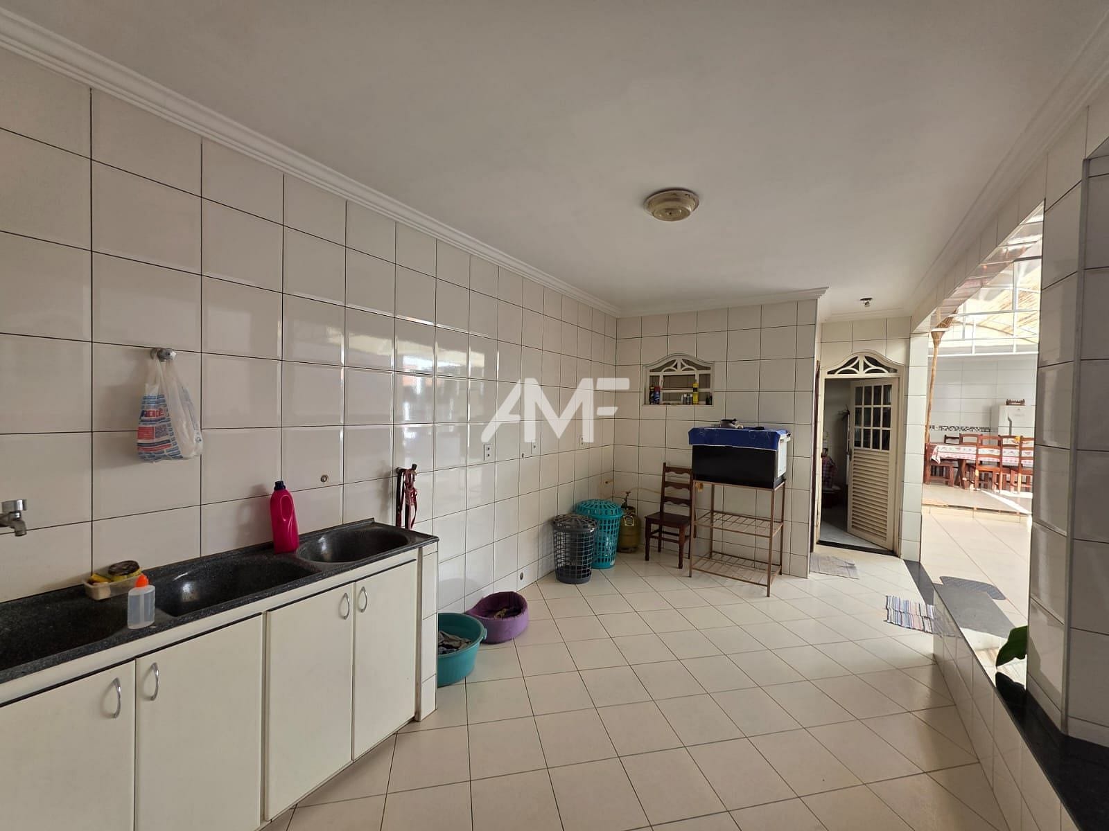 Casa à venda com 4 quartos, 380m² - Foto 35