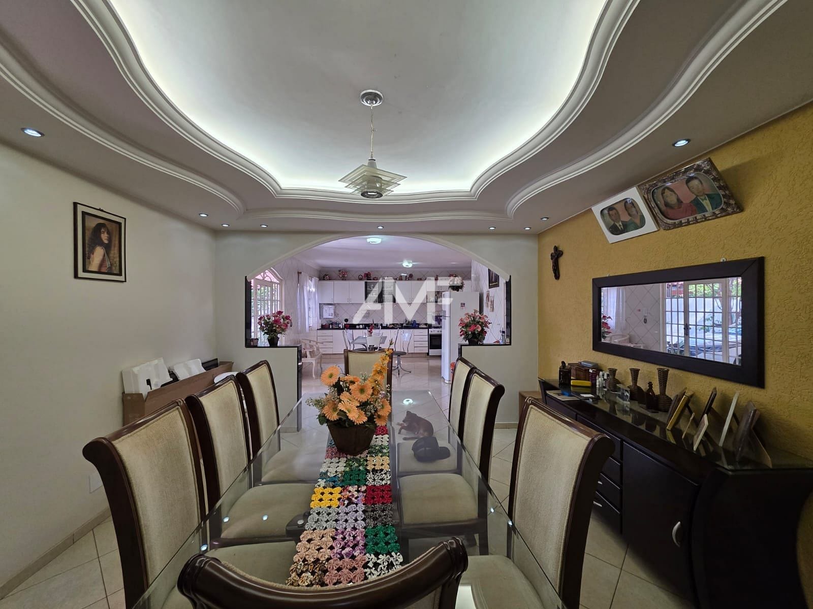 Casa à venda com 4 quartos, 380m² - Foto 10