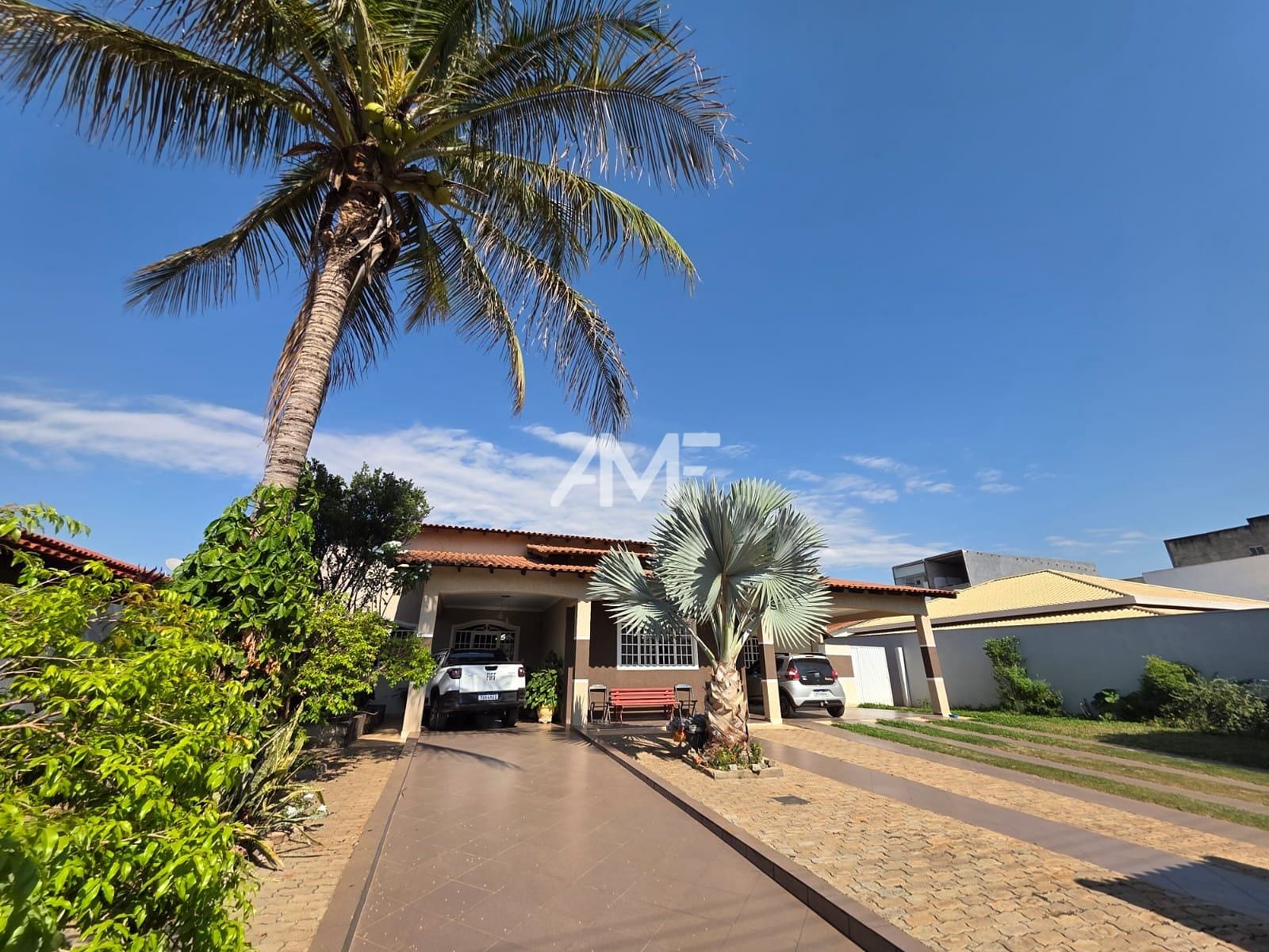 Casa à venda com 4 quartos, 380m² - Foto 32