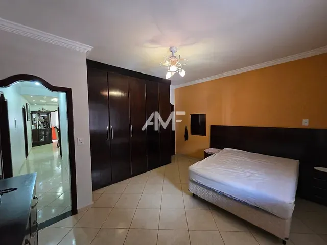 Casa com 800m² 4 quartos e 6 banheiros, à venda, no bairro Setor Habitacional Vicente Pires em Brasília