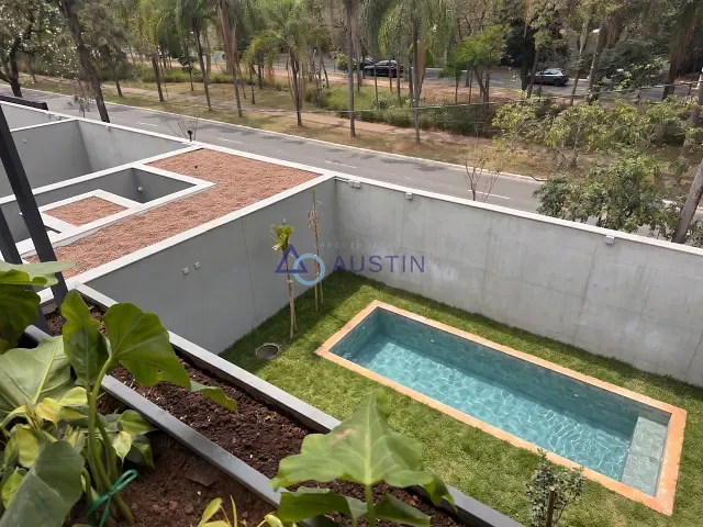 Casa com 701m² 4 quartos e 5 banheiros, à venda, no bairro Alto de Pinheiros em São Paulo