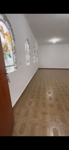 Casa com 500m² 3 quartos e 3 banheiros, para alugar, no bairro Vila Príncipe de Gales em Santo André