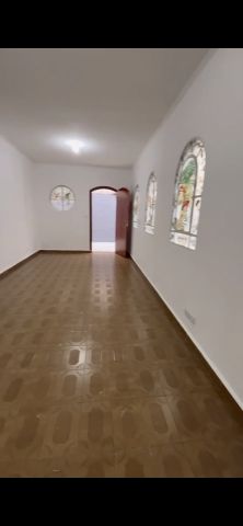 Casa com 500m² 3 quartos e 3 banheiros, para alugar, no bairro Vila Príncipe de Gales em Santo André