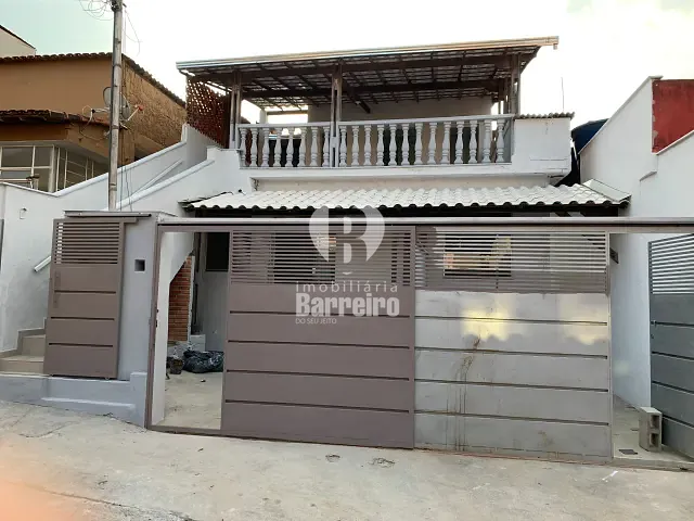 Casa 2 quartos e 1 banheiro, à venda, no bairro Vale do Jatobá em Belo Horizonte