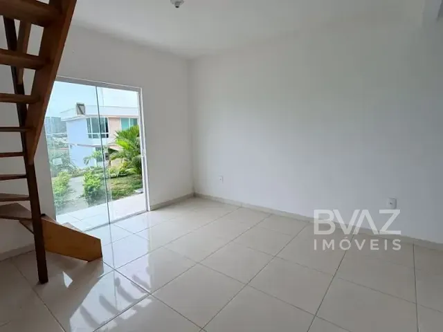Casa com 170m² 3 quartos e 2 banheiros, à venda, no bairro Cajueiro em Cabo Frio