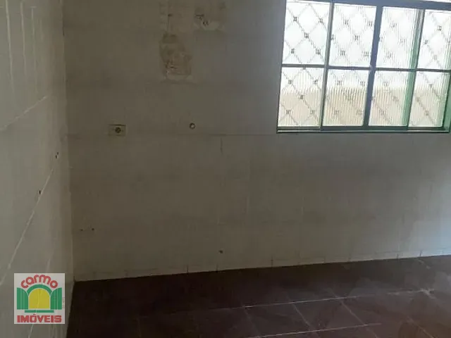 Casa com 360m² 4 quartos e 3 banheiros, à venda, no bairro Vila Santa Maria de Nazareth em Anápolis