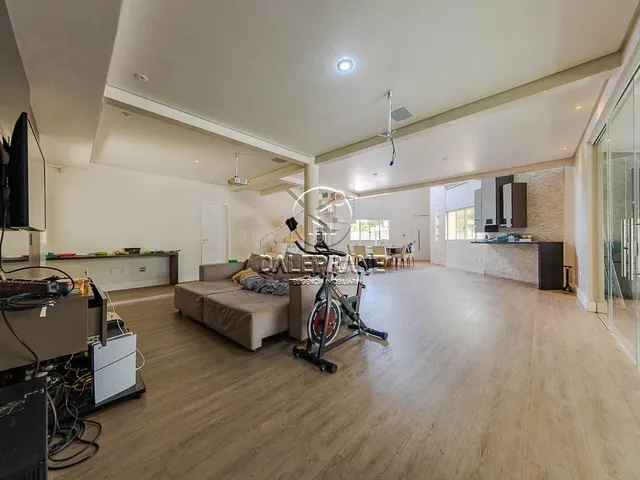 Casa com 2500m² 4 quartos e 7 banheiros, à venda, no bairro Setor Habitacional Jardim Botânico em Brasília