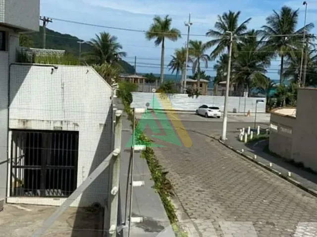 Casa com 350m² 4 quartos e 2 banheiros, à venda, no bairro Martim de Sá em Caraguatatuba