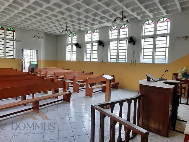 Casa com 200m², à venda, no bairro Iguaçu em Ipatinga