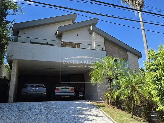 Casa com 500m² 4 quartos e 5 banheiros, à venda, no bairro Esperança em Londrina