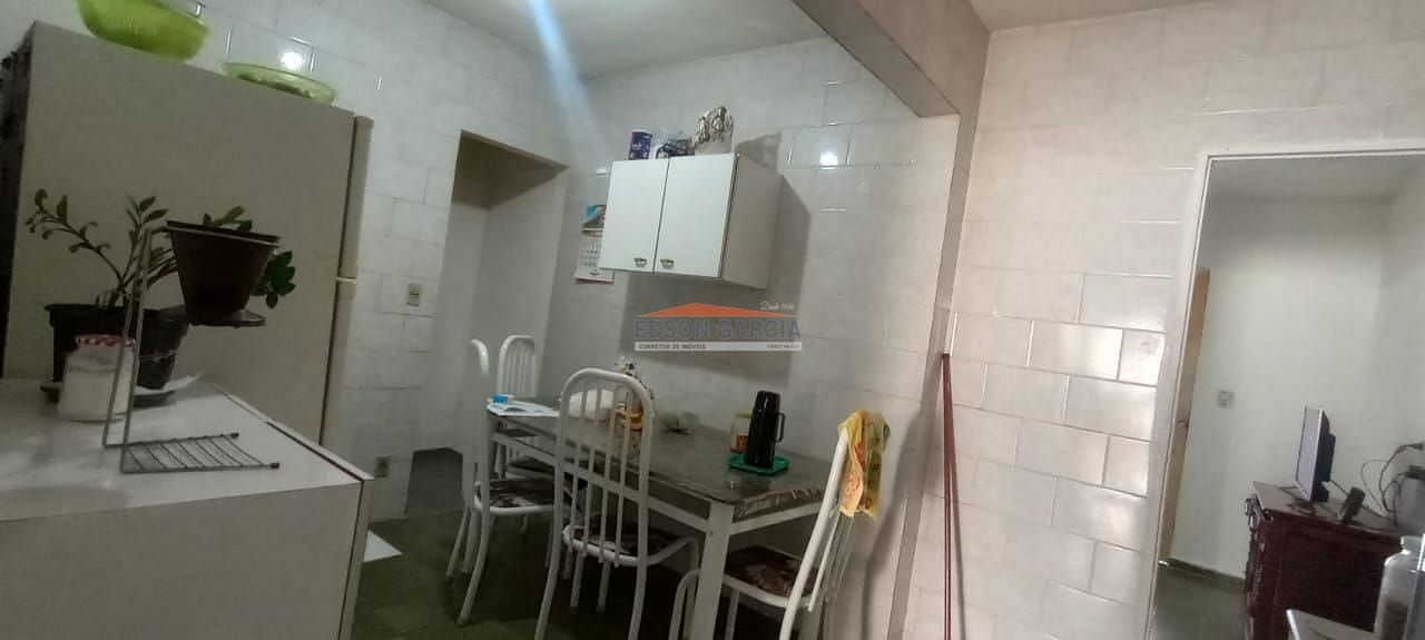 Casa à venda com 3 quartos, 90m² - Foto 7