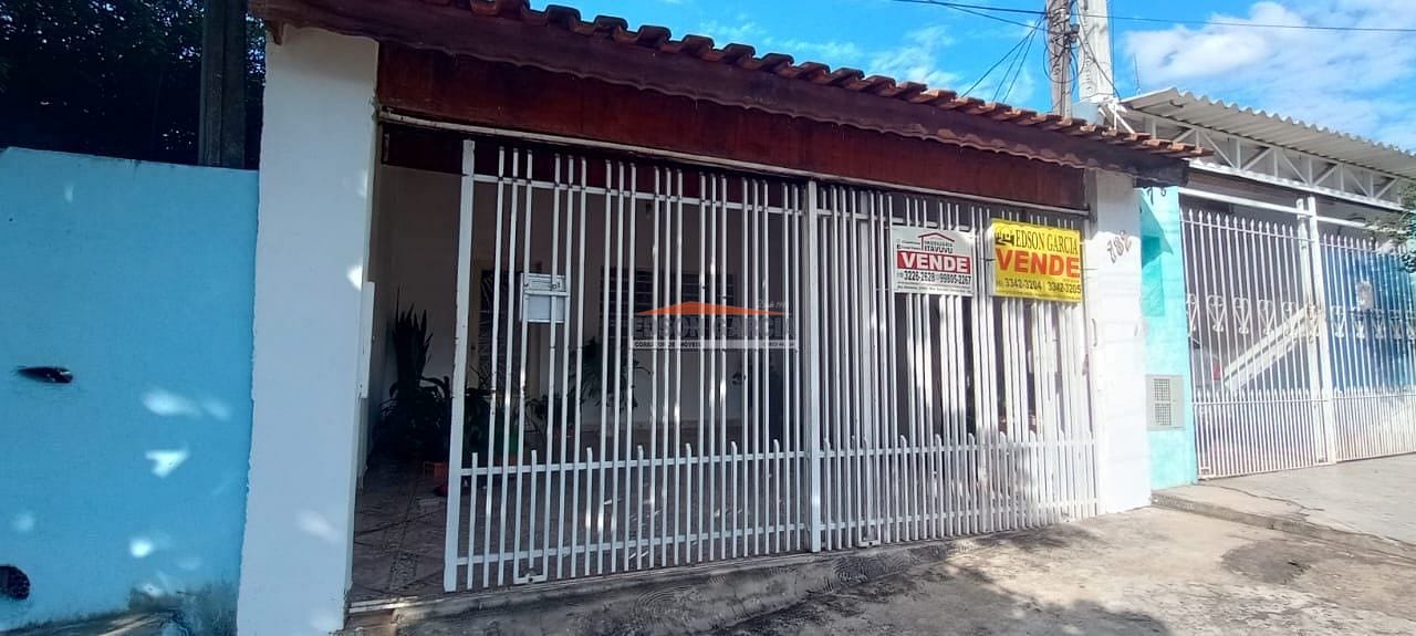 Casa à venda com 3 quartos, 90m² - Foto 2