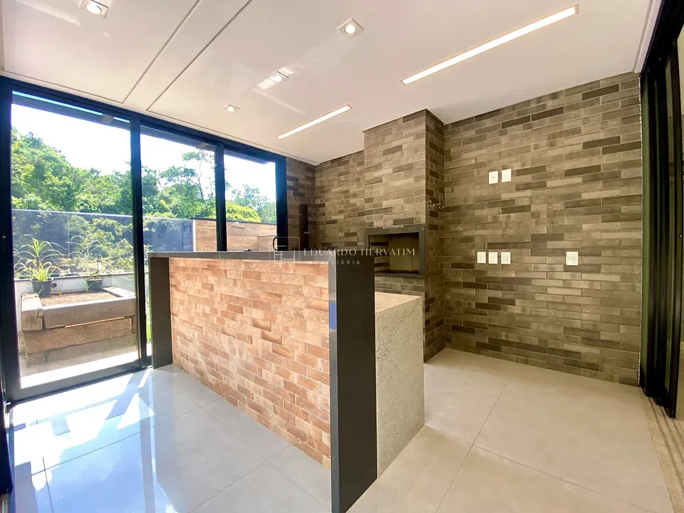 Casa, 3 quartos, 283 m² - Foto 38