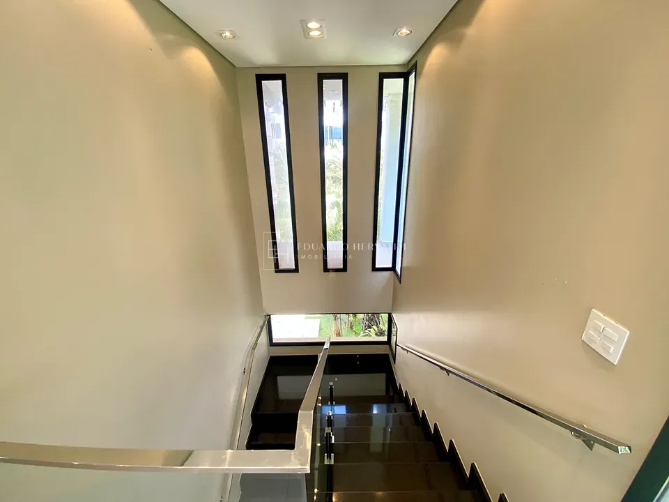Casa, 3 quartos, 283 m² - Foto 32