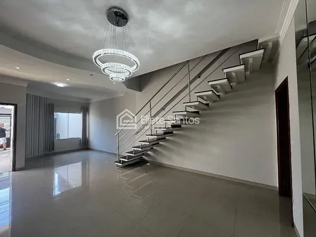 Casa com 194m² 4 quartos e 3 banheiros, à venda, no bairro Parque Nova Carioba em Americana
