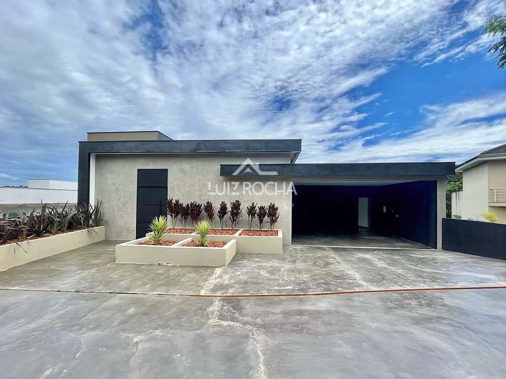 Casa à venda com 4 quartos, 400m² - Foto 2