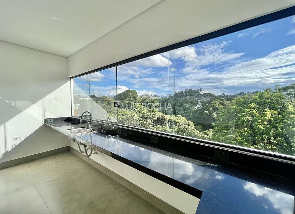 Casa à venda com 4 quartos, 400m² - Foto 27