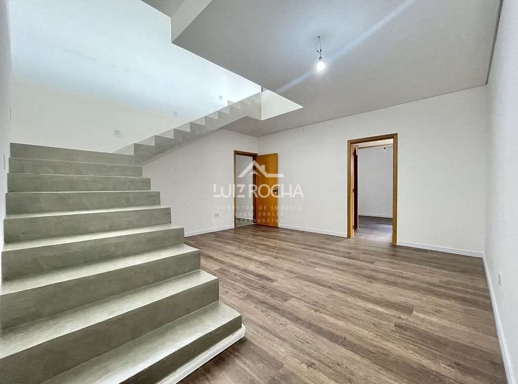 Casa à venda com 4 quartos, 400m² - Foto 31