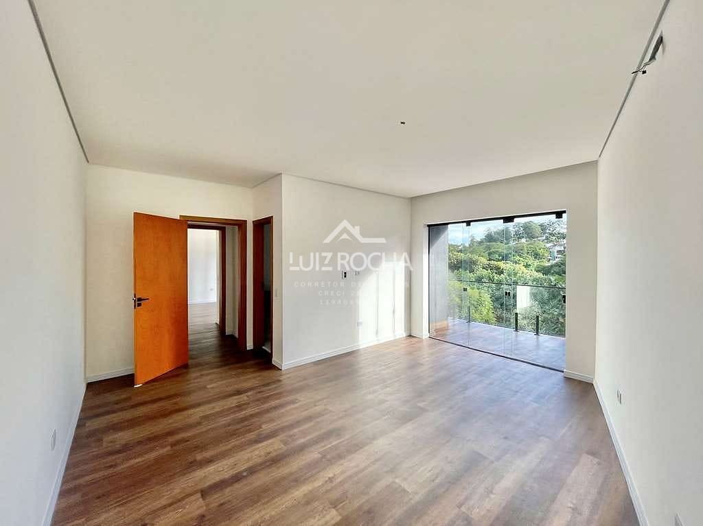 Casa à venda com 4 quartos, 400m² - Foto 38