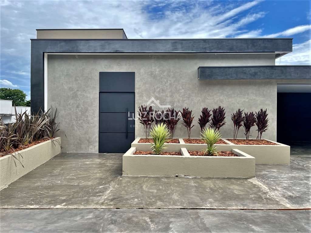 Casa à venda com 4 quartos, 400m² - Foto 4