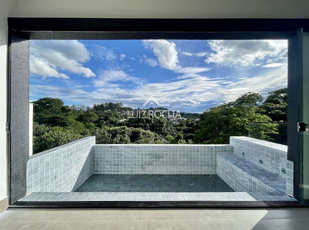 Casa à venda com 4 quartos, 400m² - Foto 16